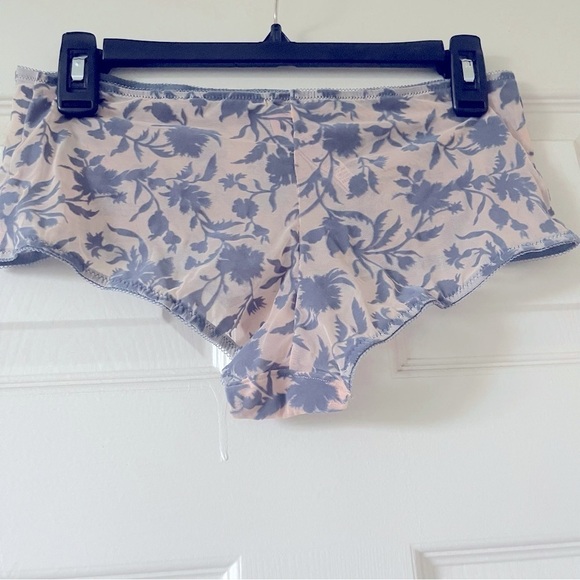 NWT Victoria Secret Velvet Floral Semi Sheer Panties Gray Color Size M - Picture 4 of 6
